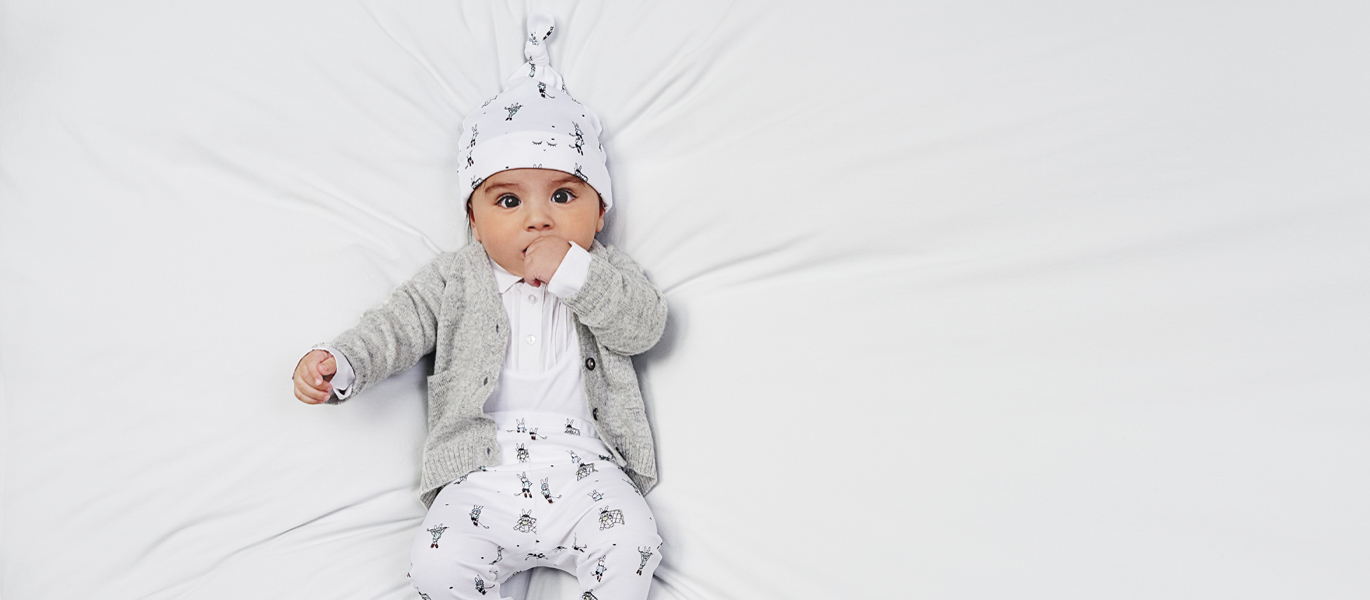 Livly Clothing babyklær, barneklær, hentesett og tilbehør er kjent for sin eksklusive kvalitet.