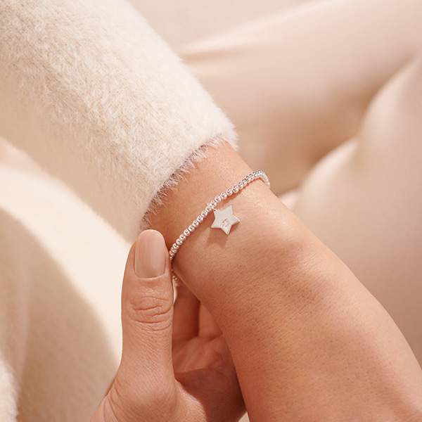 Armband SECRET SANTA A Little Joma Jewellery Recreo.no julegavene som treffer midt i hjertet